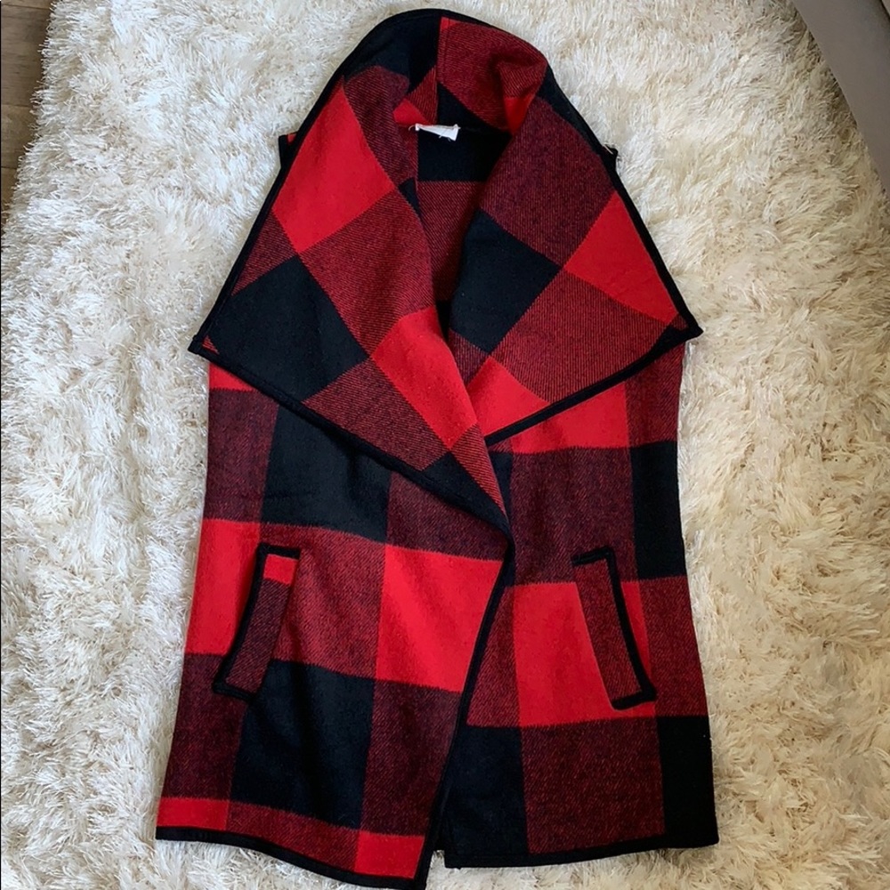 Red Buffalo Check Vest EUC